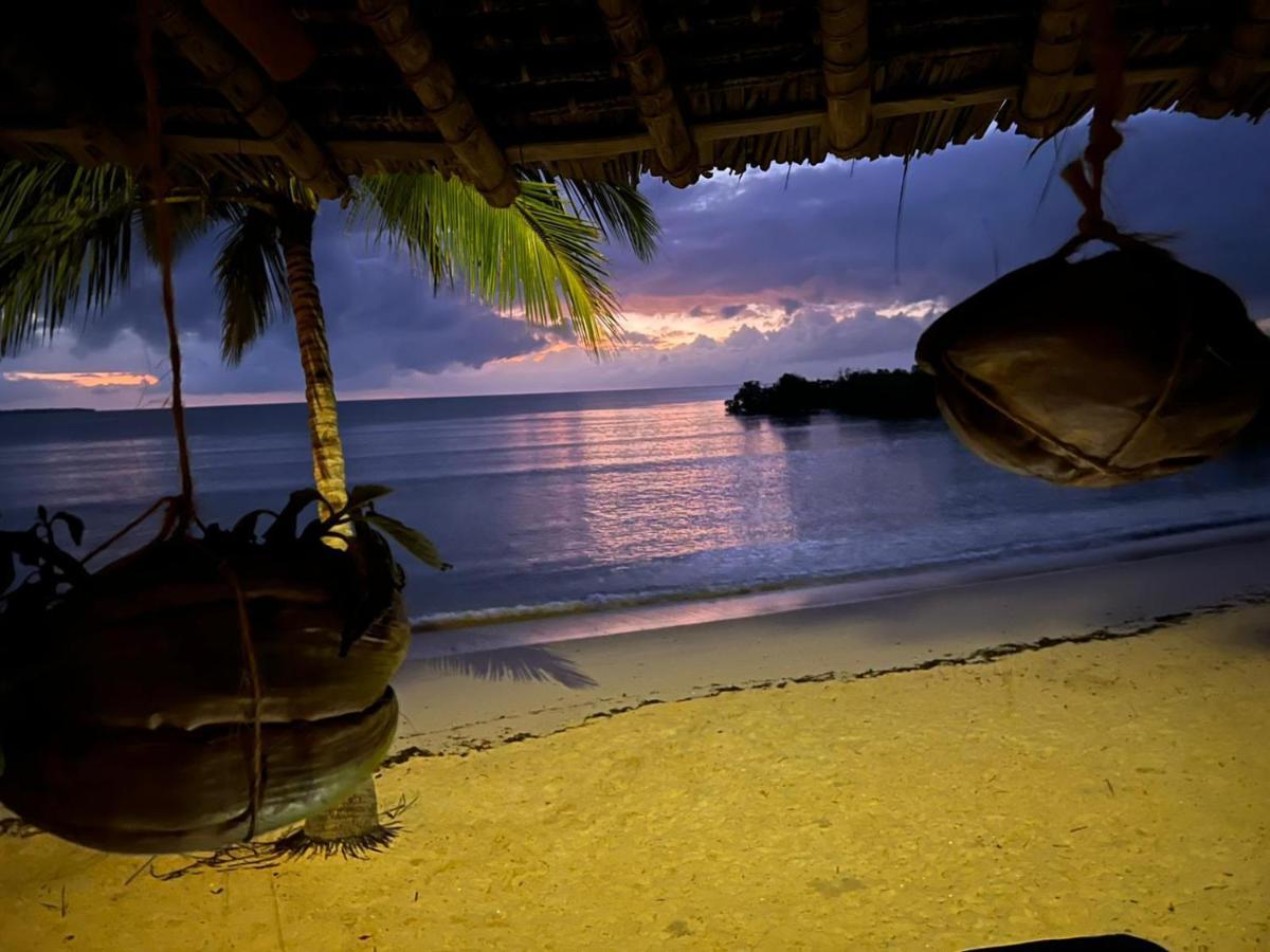 Mwazaro Beach Lodge Shimoni Exterior foto