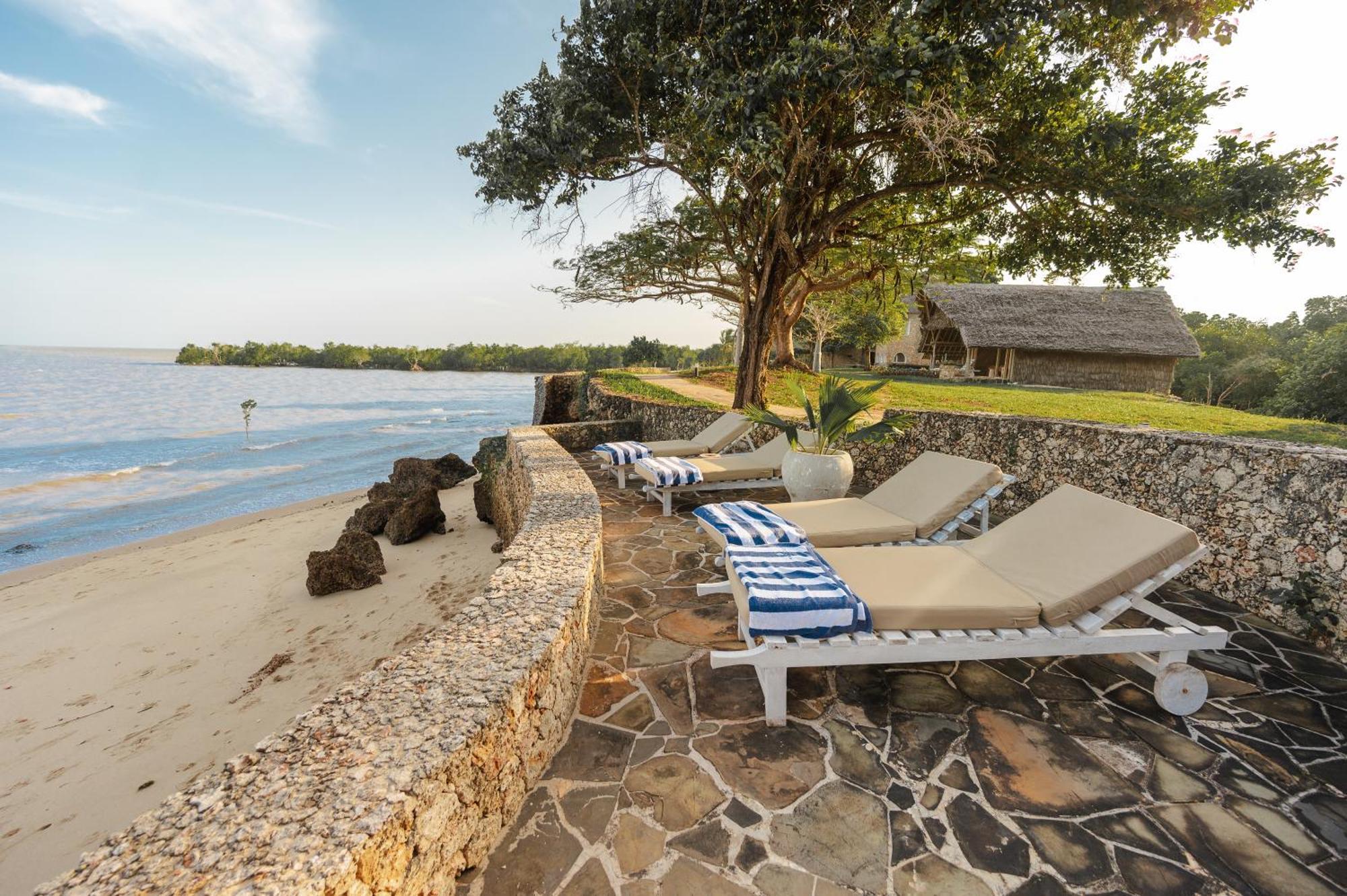Mwazaro Beach Lodge Shimoni Exterior foto