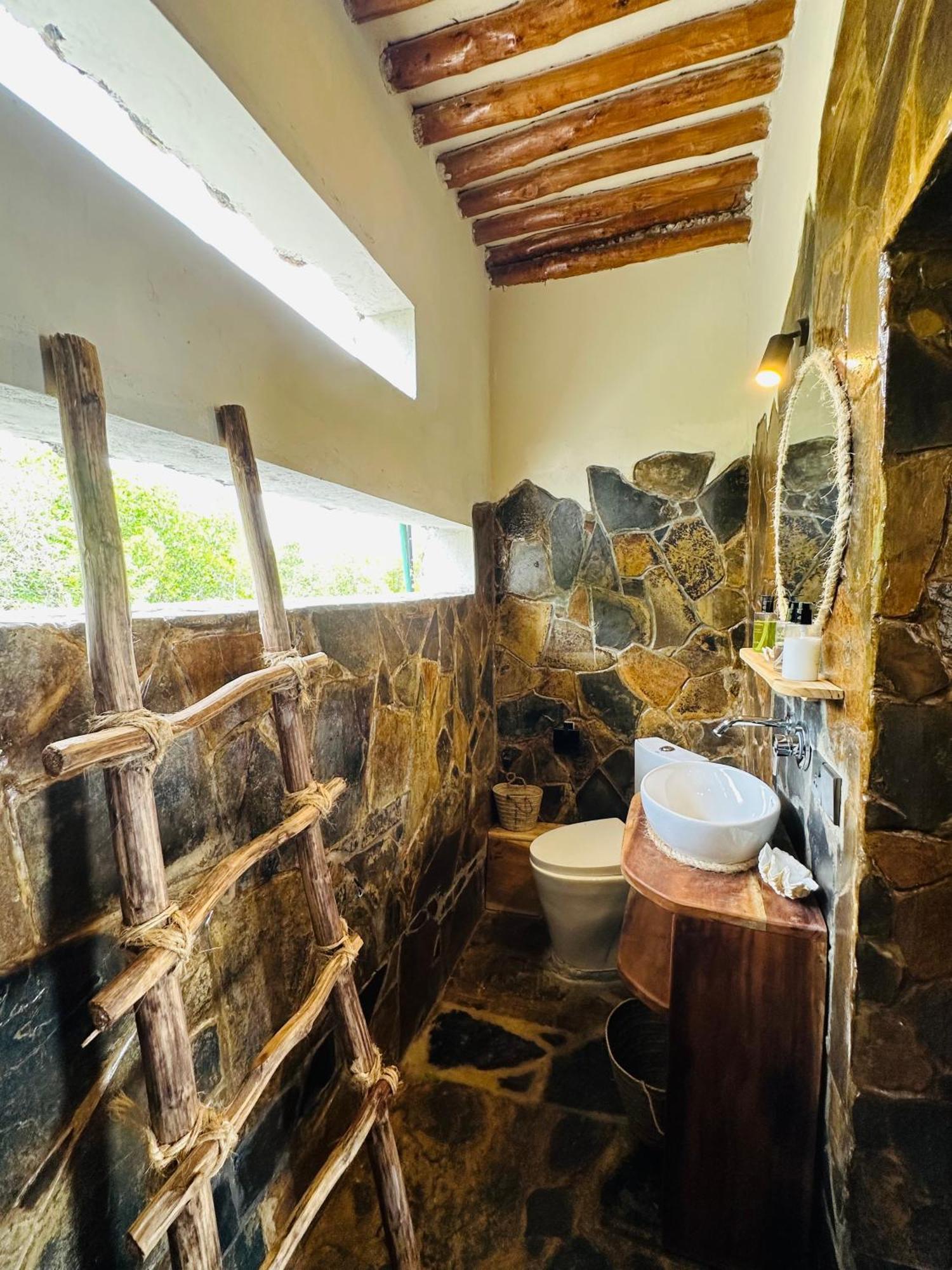Mwazaro Beach Lodge Shimoni Habitación foto
