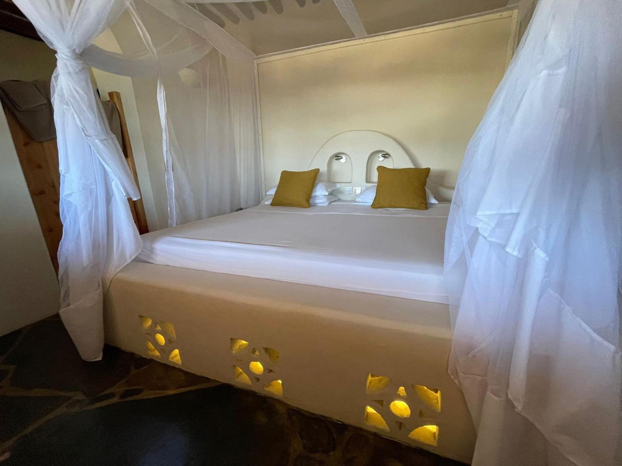 Mwazaro Beach Lodge Shimoni Habitación foto